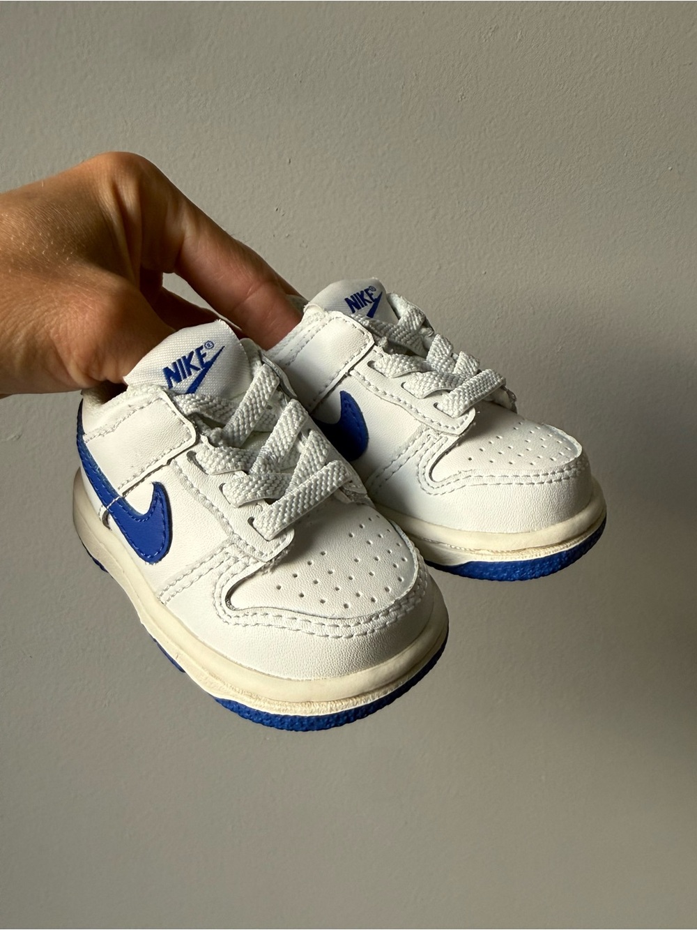 Nike Dunk White Royal Blue Baby Size 2C Low Top Sneakers
